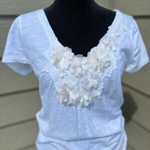 Abercrombie and Fitch T-shirt with 3D  flowers & cutout work, women's size M